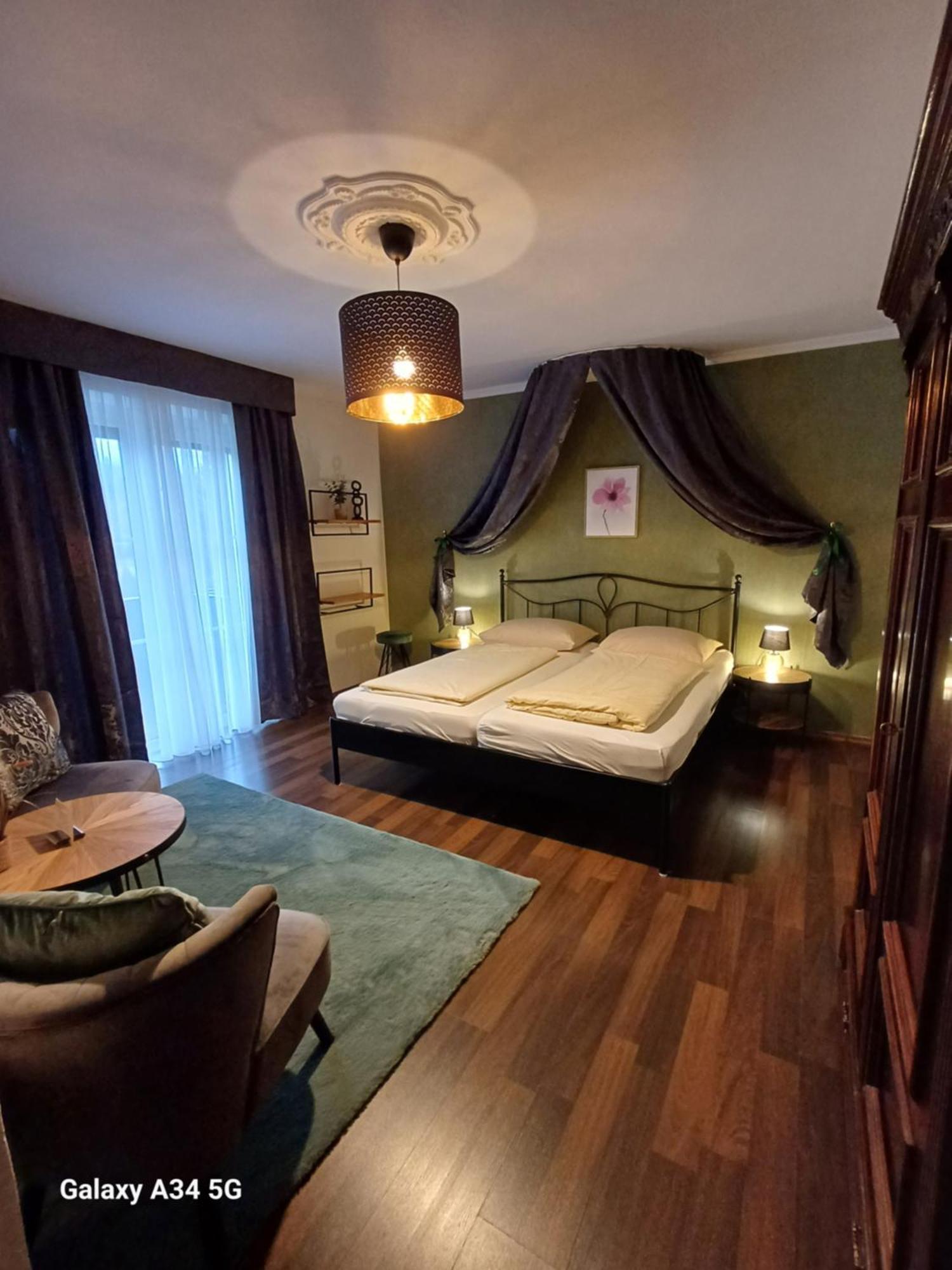 Haus Am Moos Bed and Breakfast Σάλτσμπουργκ Εξωτερικό φωτογραφία